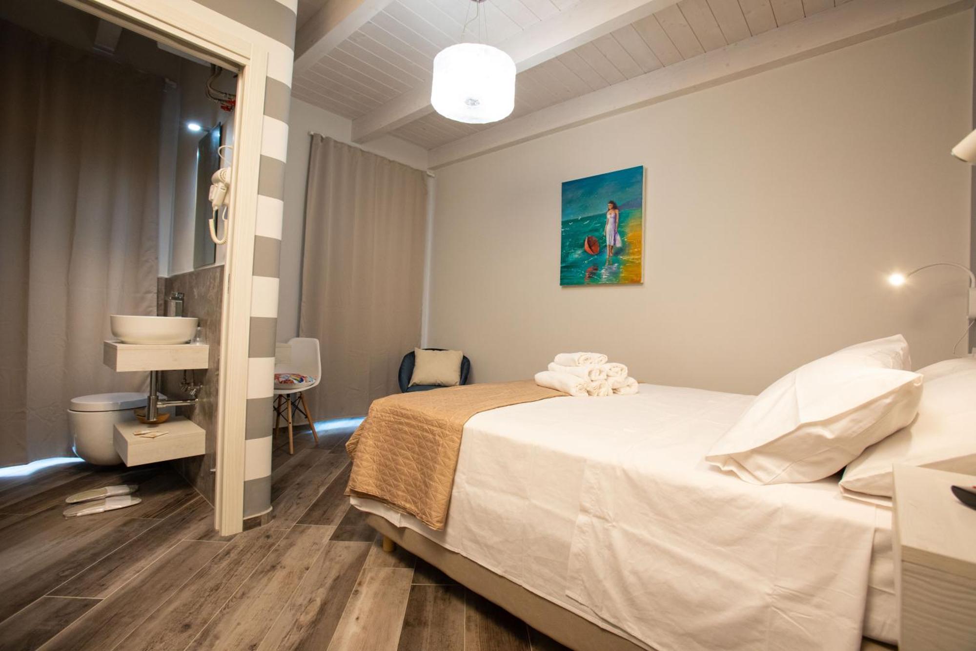 Double Room Balcony,847213067:JPEG