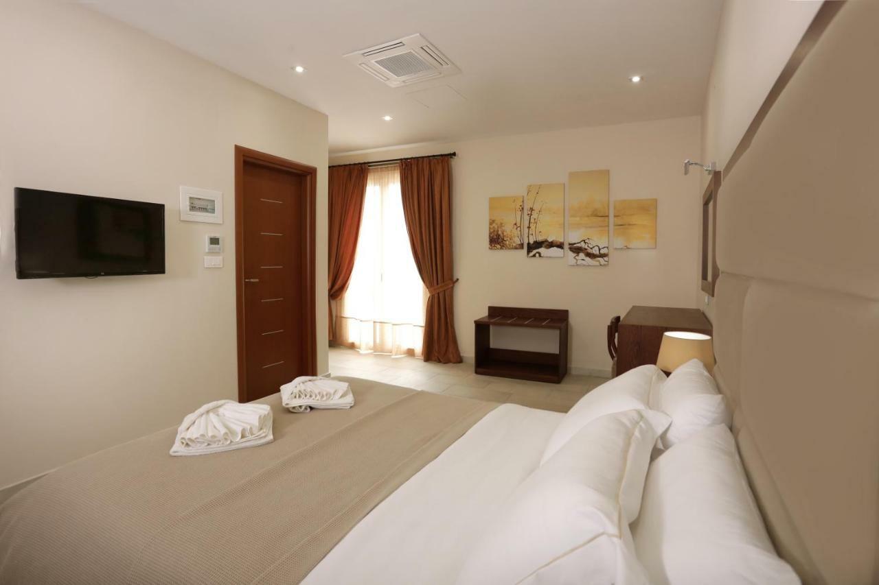 Superior Double Room,893860639:JPEG