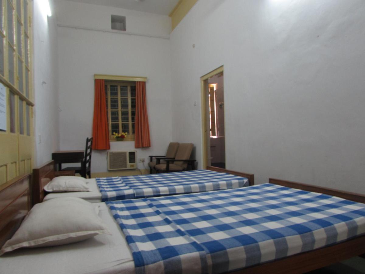 Standard Double Room,946964377:JPEG