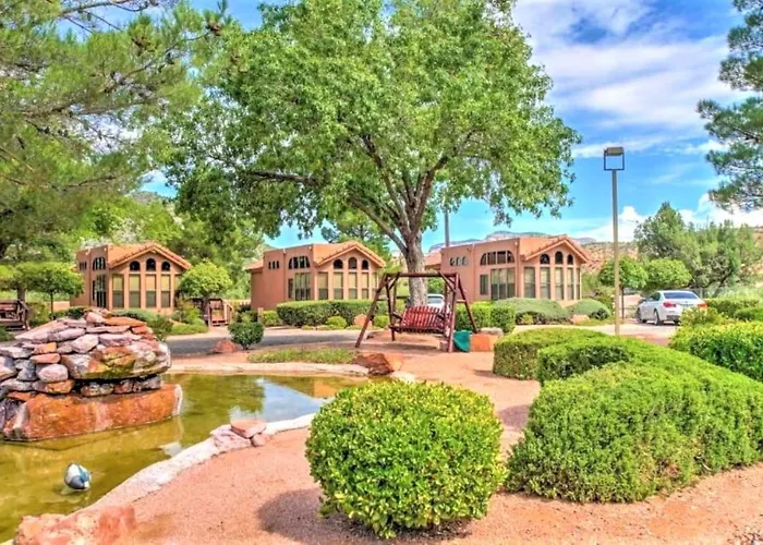 Luxury hotel only: Sedona Pines Resort