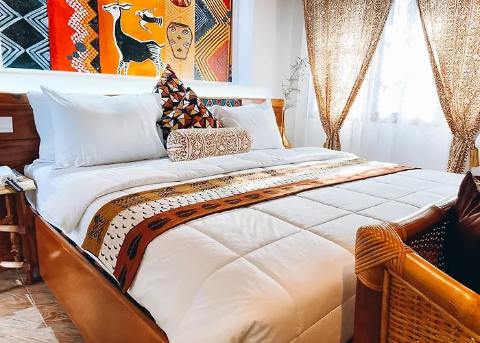 Luxury hotel only: Ike'S Cultural Village