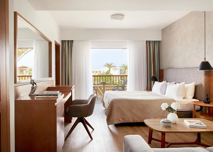 Spa Hotel: Minoa Palace Resort