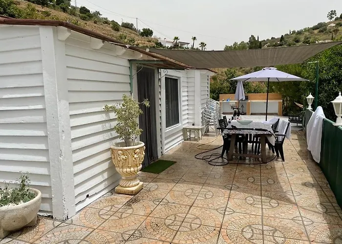 Chalet: La Casa De Madera