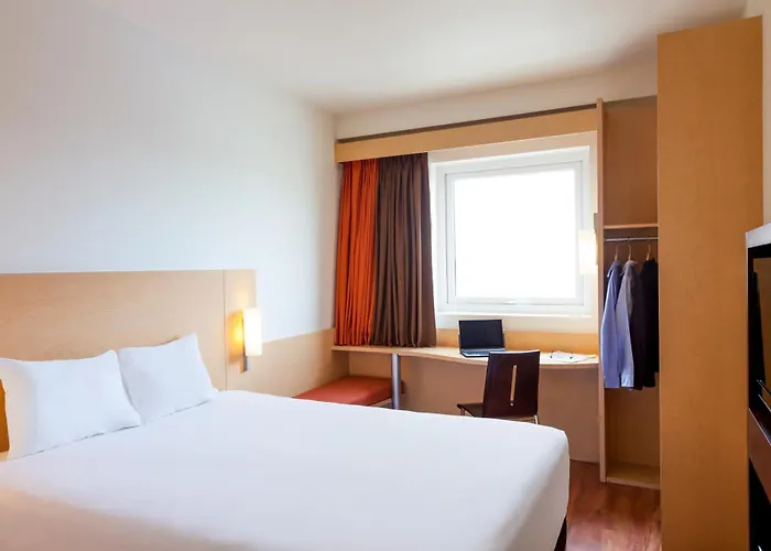 Cheap hotel: Ibis Hermosillo