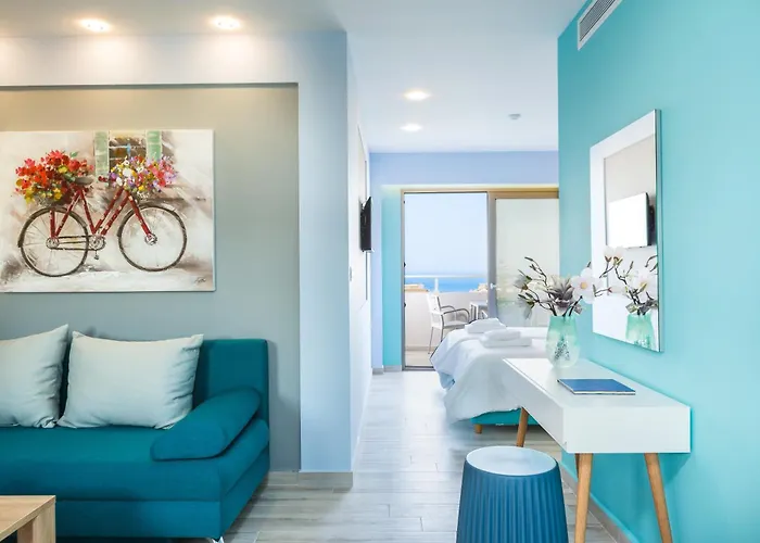 Luxury hotel only: Menta City Boutique Hotel