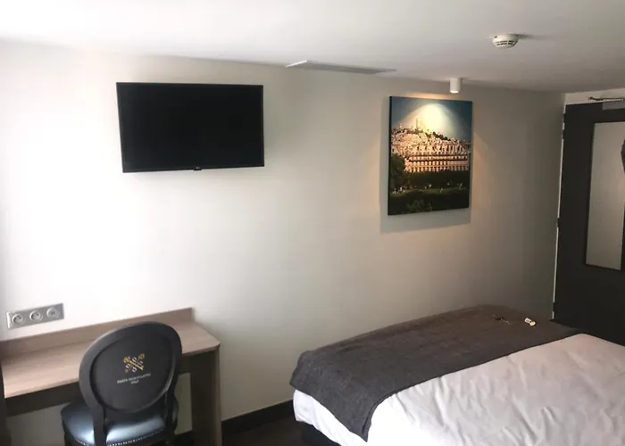 Hotel de 3 estrellas: Hotel De Paris Montmartre