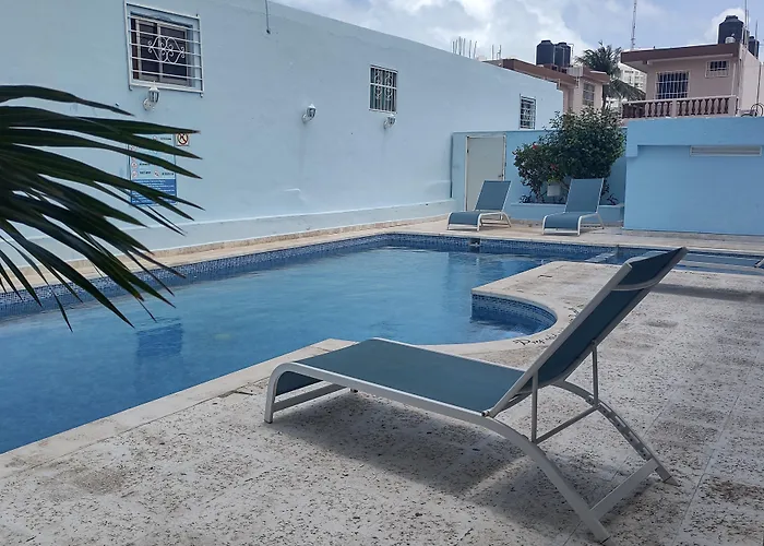 Cancun hotels near Mercado 28