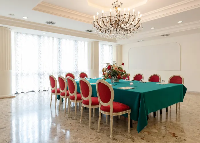 Hotel pres du College: Hotel President