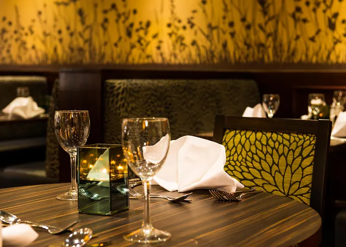 Hotel cerca del colegio: Leonardo Inn Glasgow West End