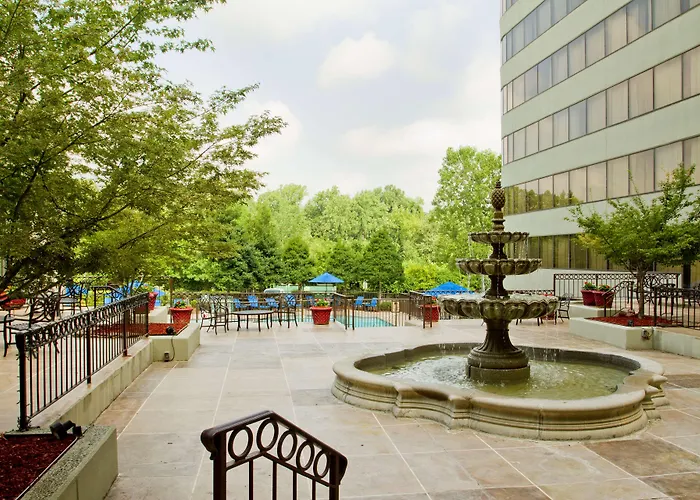 Boutique hotel only: Doubletree By Hilton South Charlotte Tyvola