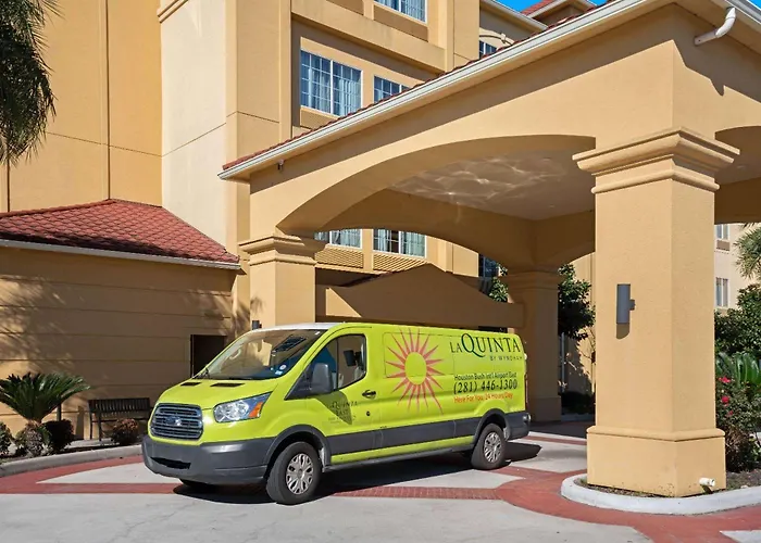 La Quinta By Wyndham Houston Iah Bush Intl Airport E