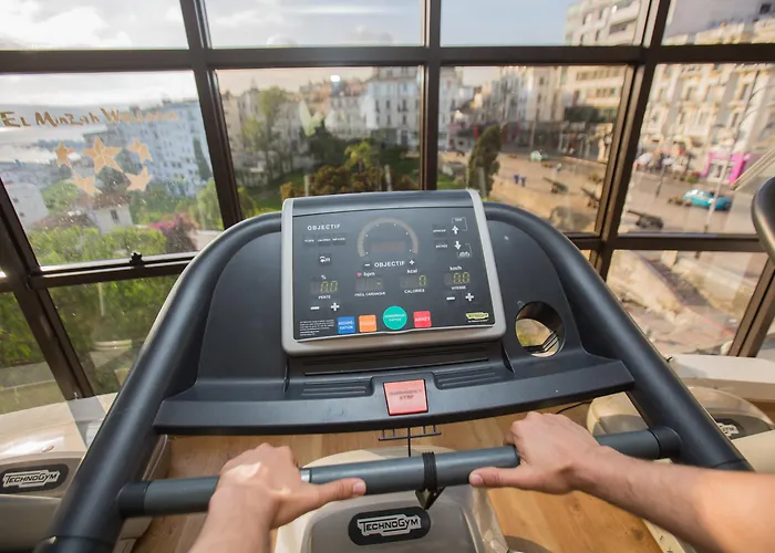 Beach hotel: El Minzah Hotel