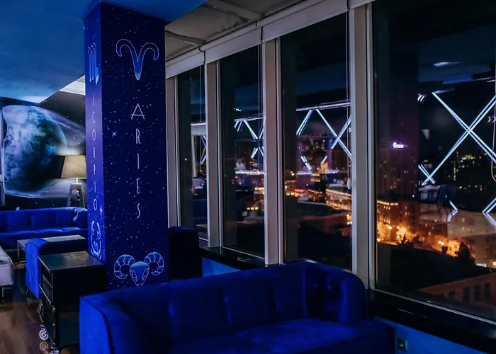 Jacuzzi hotel: Point Hotel Baku