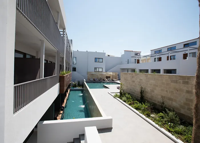 Golf hotel: Ikones Seafront Luxury Suites (Adults Only)