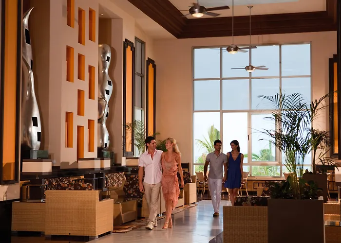 3 star hotel: Hotel Riu Emerald Bay