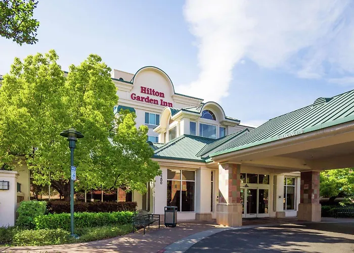 Jacuzzi hotel: Hilton Garden Inn Fairfield