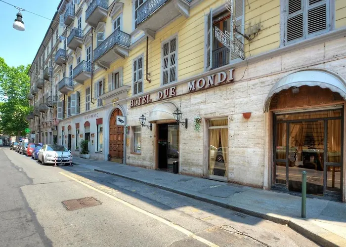 Central hotel: Hotel Due Mondi