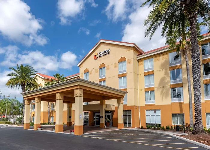 Orlando Hotels near Orlando Sanford International Airport (SFB)