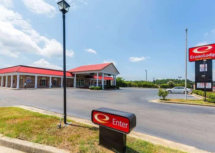 Econo Lodge Inn & Suites Orangeburg
