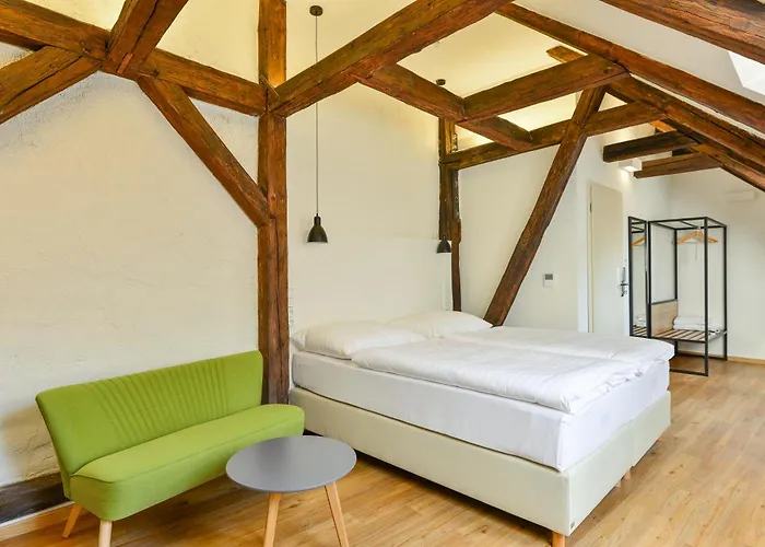 4 star hotel: Hotel Garden Court