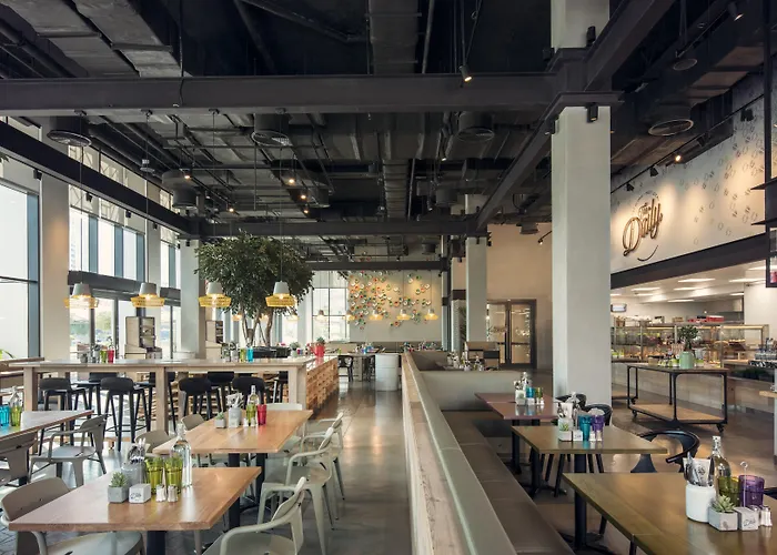 Rove City Centre, Deira