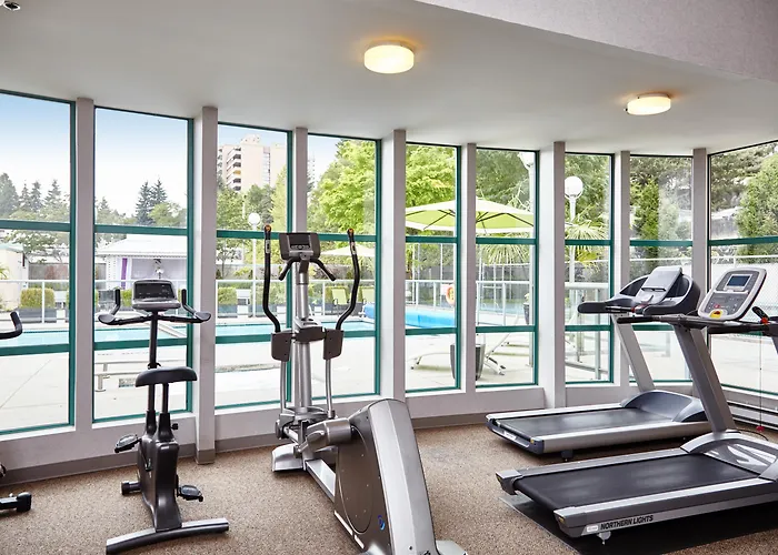 4 star hotel: Executive Plaza Hotel & Conference Centre, Metro Vancouver