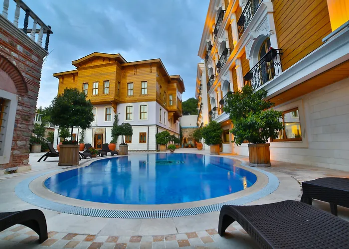 Hôtel de luxe: Seven Hills Palace & Spa