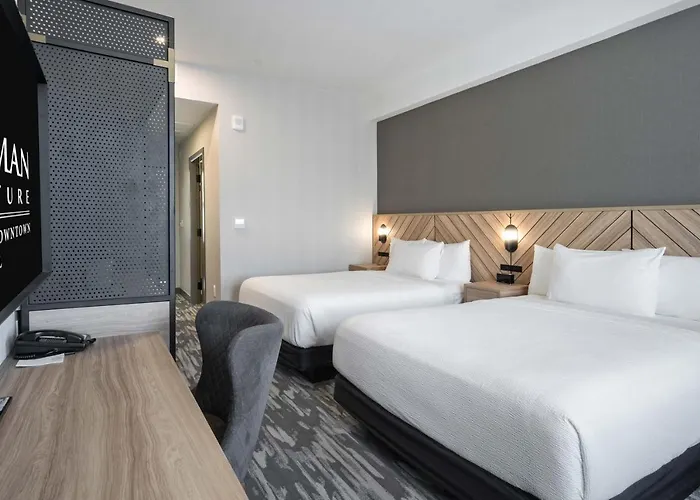 Sandman Signature Fort Worth Downtown Hotel