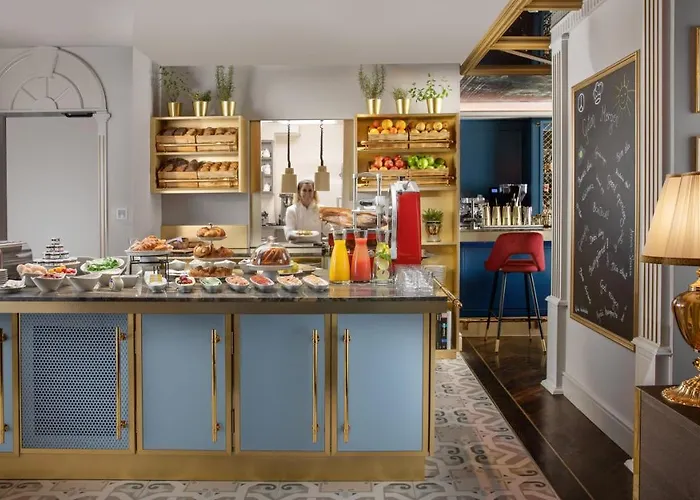 Artist Boutique Hotel