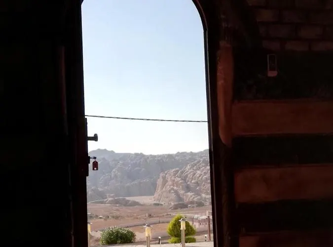 Resort: Little Petra Heritage Village