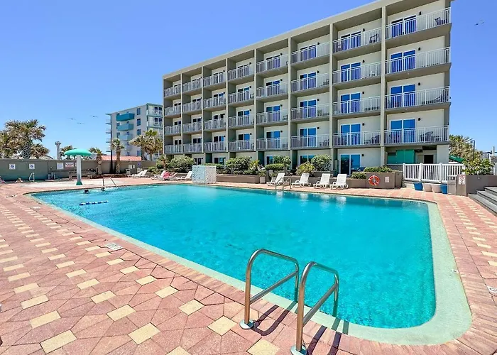 Daytona Beach hotels near Daytona Lagoon
