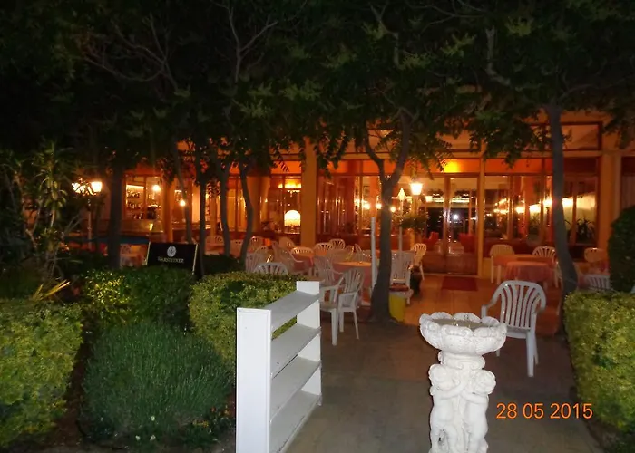 Hotel sulla spiaggia: Hotel Continental