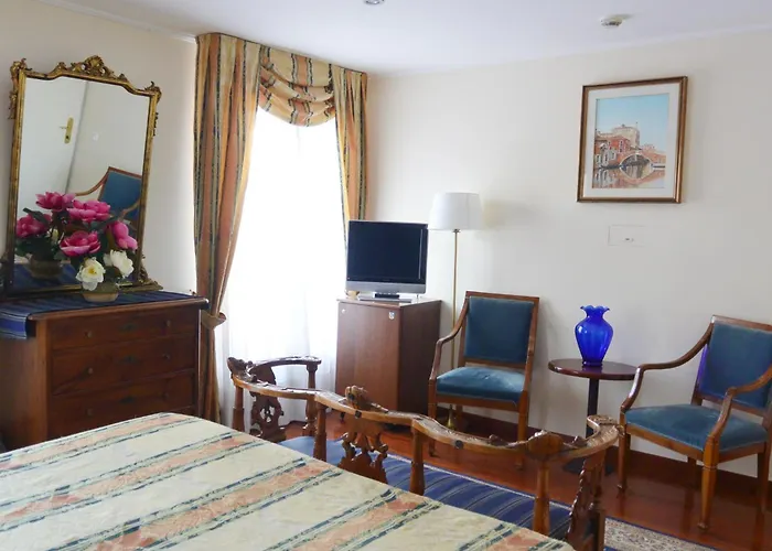 Airport Hotel: Hotel San Zulian