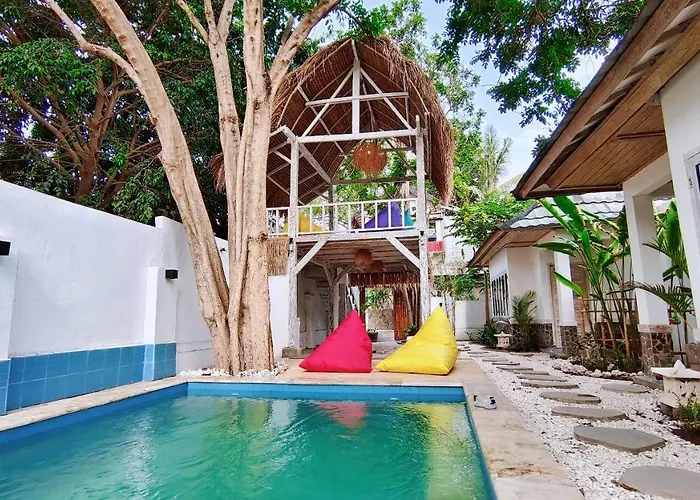 Hotel con vista: Panda Home