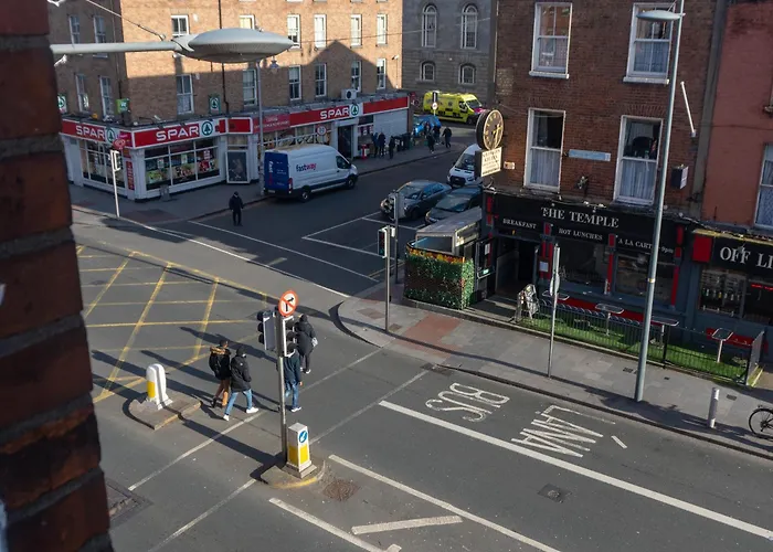 Casa de huéspedes: Eccles Townhouse