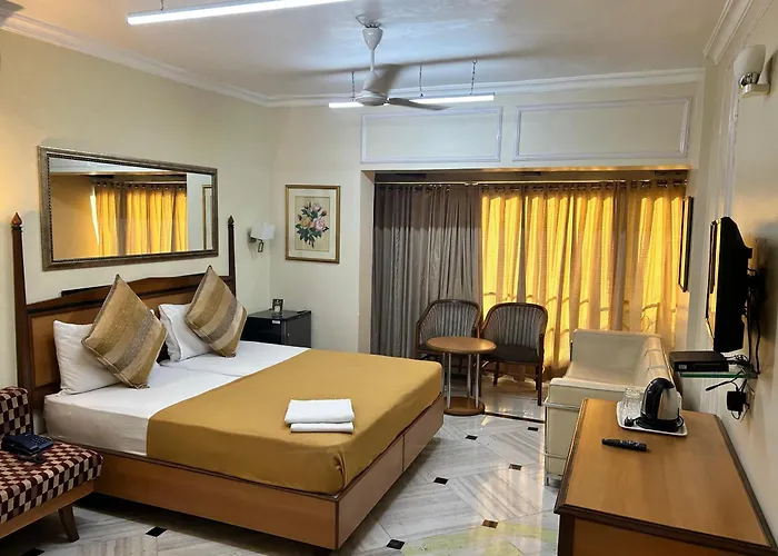 Royal Park Hotel Dockyard