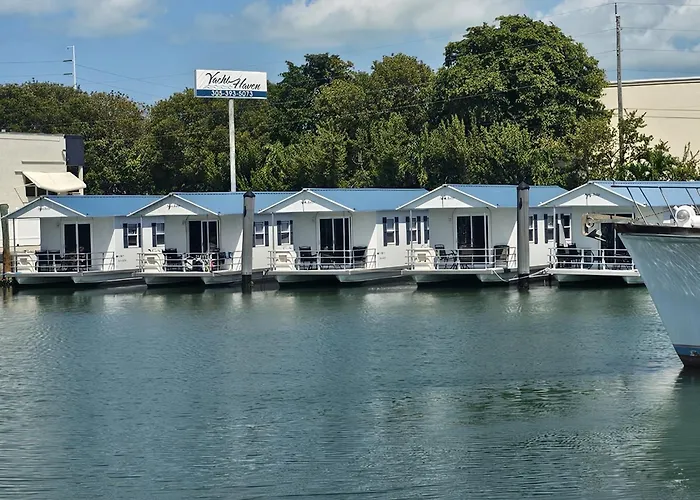 3 star hotel: Yacht Haven