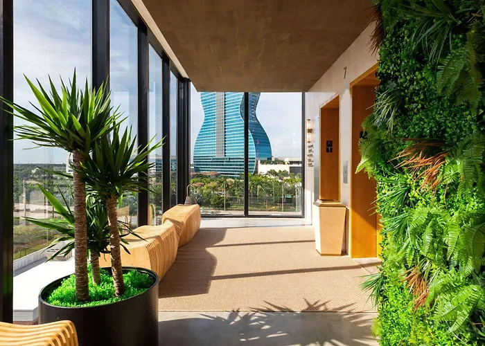 Dolce By Wyndham Hollywood