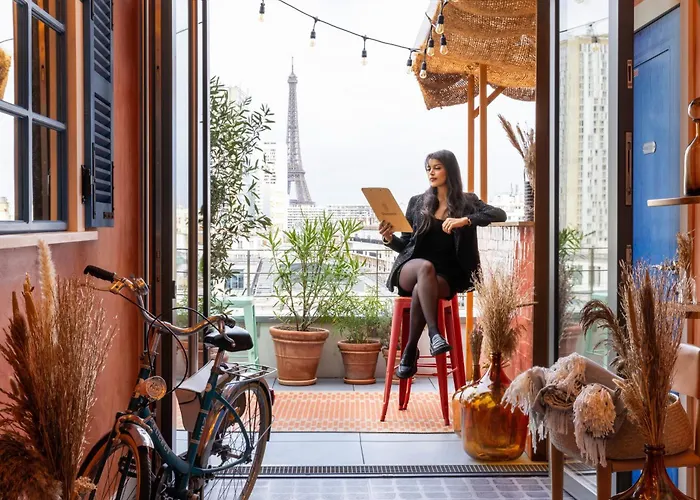 Hotel with view: Quinzerie Hotel