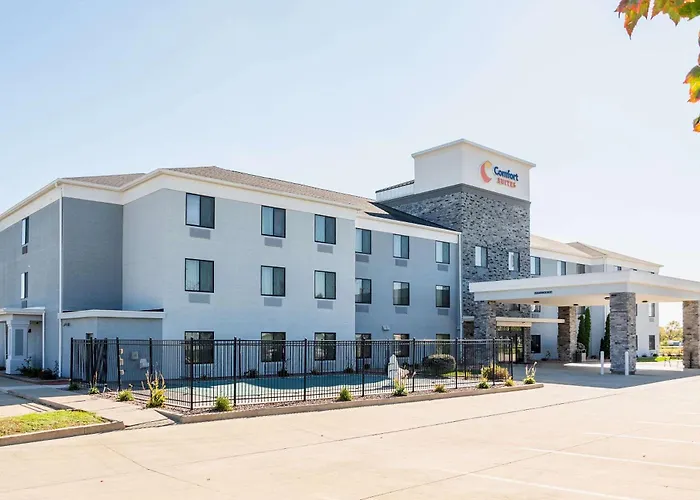 Comfort Suites Bloomington I-55 And I-74