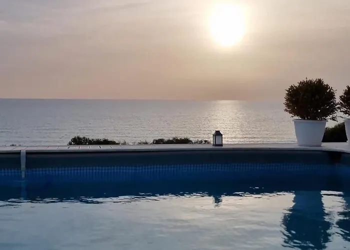 Hotel sulla spiaggia: Locazione Turistica Il Tucano