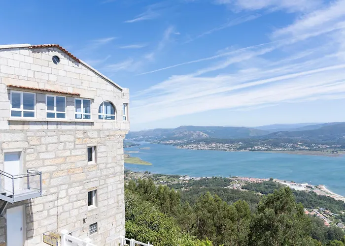 Hotel que admite mascotas: Alda Santa Trega