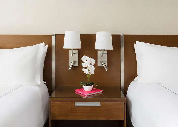 Family Hotel: The Altair Bay Harbor Hotel