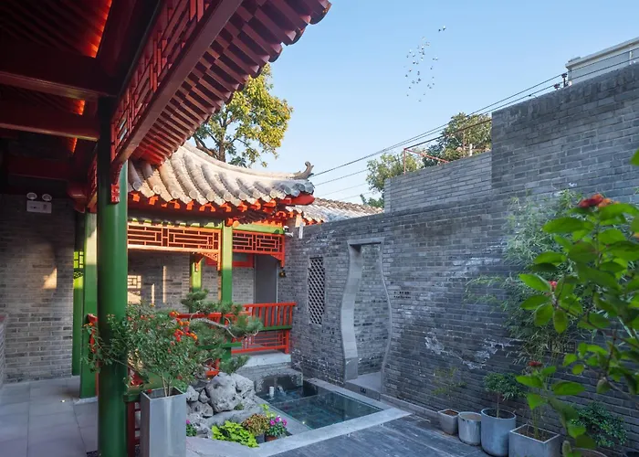3 star hotel: Xinxiang Yayuan: Beijing Courtyard with Sky Garden near Tiananmen