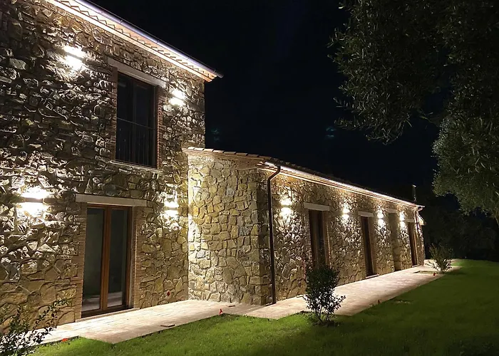 Hotel sulla spiaggia: Fattoria Pianetti