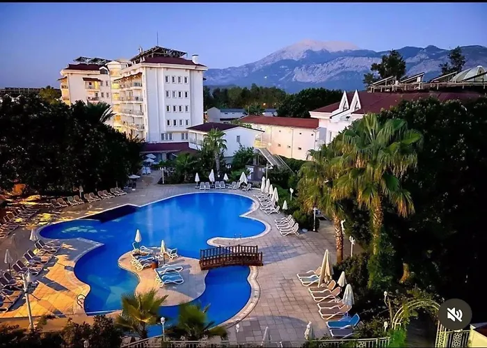 Pet Friendly hotel: Miramor Hotel & Spa