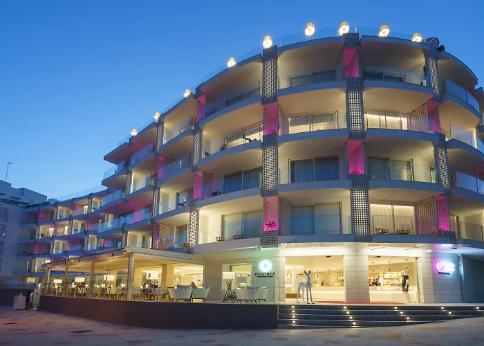 San Antonio (Ibiza) Hotels near Ibiza Airport (IBZ)