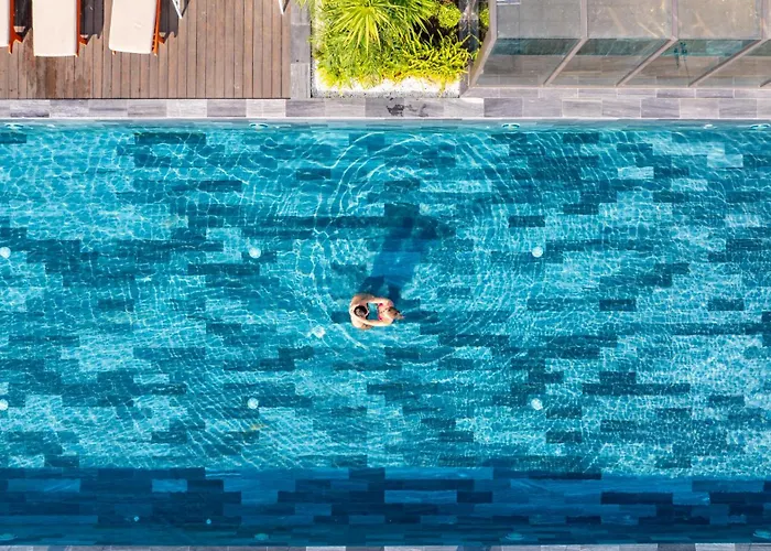 Luxury hotel only: Golden Lotus Grand Da Nang - Panoramic Rooftop Bar & Daily Afternoon Tea