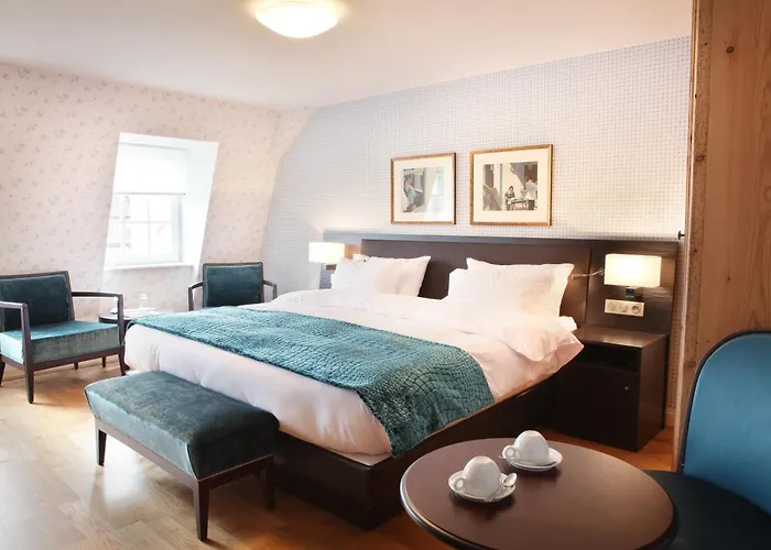 Jacuzzi hotel: Logis Hotel Ettenheim