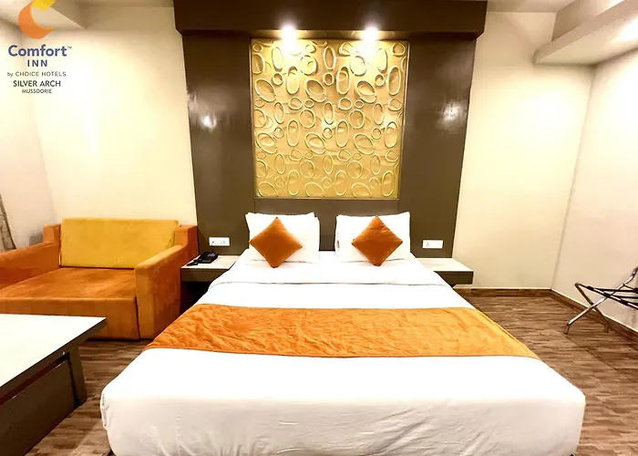 Golf hotel: Comfort Inn Silver Arch Hotel, Mussoorie